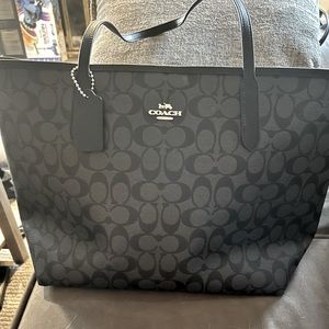 Coach Carry All Tote